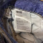 H&M  Women’s Distressed Blue Jean Shorts Size 30 – Trendy NWT‎ Photo 6