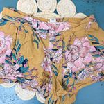 Billabong Women’s Summer Shorts Bundle (4 Pairs) – Denim & Patterned Styles - Size - Small Photo 3