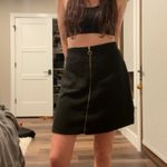 Black Tweed Textured Mini Skirt With Zipper Down The Front 🕶 Size 8 Photo 2