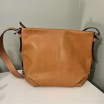 Coach Tan  Leather 👜 Purse Photo 1