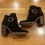 Sole Society  black grove circle buckle heel boots size 8.5 . Photo 3