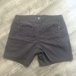 Kuhl Splash 5.5” shorts in gray size 6 Photo 7