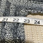 Valerie Bertinelli   Black and Beige Abstract Stripe Patterned Tunic Blouse Photo 4