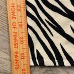 IN FASHION Women's Long Sleeve Sweater Leopard Rose Zebra Print Cream Black Red Size undefined Photo 5