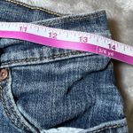 Levi's  Blue Jeans Womens 28 Inch Waist Casual Classic Everyday Denim Stretch Photo 9