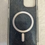 iPhone 14 magnetic case Photo 1