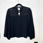 Bardot Women’s US4/XS Black Lace Panel Blouse Bell Sleeves Keyhole Neckline Photo 7