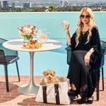 Le Bar Marche NWOT Tote. Limited addition Tan Photo 2