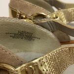 Lori Goldstein Collection Wedge Sandal w/ Ankle Strap size 7 A10 Tan Photo 9