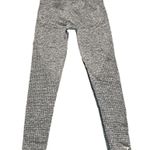 Gym shark leggins size small Photo 2