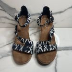 Toms  Women's Blue Black White Canvas Cork Wedge Comfort Sienna Sandals Sz 8.5 Photo 1