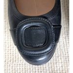 Clarks Women's Size 7 Un Blush Cove Black Leather Ballet Flat Buckle Toe Comfort Photo 3