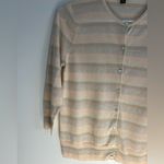 Ann Taylor  women's sweater. Size M 57% cotton 33 Rayon and 10% polyester. Photo 4