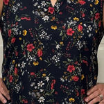 PaperMoon Navy Floral Split Front Sleeveless Blouse Size 1x Office Workwear Photo 0