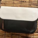 Fossil Black and White Crossbody Bag with Minimalist Design Photo 1