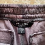 Athleta  farallon short in gray camo print‎ women’s size 4 Photo 5