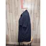 Kenneth Cole  slim fit blouse size large Photo 5