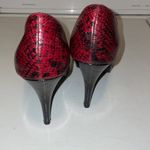 Rampage vintage animal red snake print heels size 7.5 Photo 9
