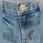 Gap  Original Low Rise Cropped Jeans Womens Size 6 R Medium Wash Denim Minimalist Photo 6