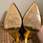 Ted Baker London Elvina Black and Gold Classic Pump Heel Size 40 Photo 12