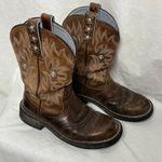 Ariat  Probaby Western Boot Women Driftwood Brown and Blue Size 7B Stacked‎ Heel Photo 0