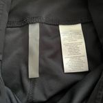 X By Gottex high waisted capri leggings with mesh accents and side pockets Photo 5