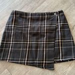 No Boundaries LAST PRICE🍒🤍  flannel faux wrap skirt 💐 Photo 4