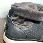 UGG  Women's S/N 1017012 Islay Knit Lace-Up Sneakers Gray Size 6 Photo 4