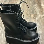 Circus Ny Black Lace Photo 2