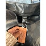 SheIn Faux leather shorts Photo 3