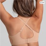 NWT Honeylove Crossover Seamless Wire Photo 2