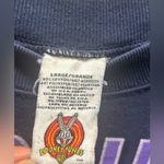 Looney Tunes VTG  Sweater Women’s Sweatshirt Tweety Bird 1997 Size Large Photo 3