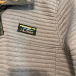 L.L.Bean  Airlight pullover Photo 2