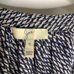 Joie  blue abs white silk sleeveless‎ blouse Photo 1