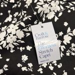 Croft & Barrow  mid rise Capri Photo 4