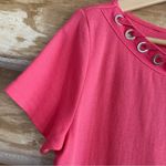 Rafaella laced grommet trim scoop neck coral tee size large Photo 3
