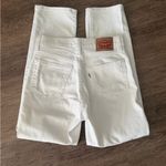 Levi's Levi’s white Wedgie straight leg jeans size 27 x 27 Photo 2