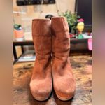 UGG  Lynnea Size 9 Shearling Studded Brown Leather Heel Boots Photo 8