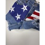 Levi's Womens ‎ 550 Relaxed Fit Americana Cut-off Jean Shorts Sz 28 Photo 3