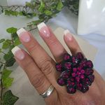Boutique Statement Stretch Ring Black Flower with Fuschia Pink Rhinestones Photo 8