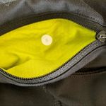 Lululemon ‎ Capri Leggings 6 Black Green Athleisure Gym Yoga Activewear Photo 6