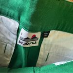 KAVU  Bermuda Shorts Women’s 8 Grass Green Flat Front Photo 1