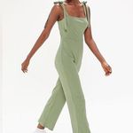 Urban Outfitters Green Ribbed Bow Knot Women’s Jumpsuit Romper Size Small NWOT Photo 0