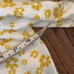 Roxy  yellow floral puff sleeve crop blouse size large Photo 4