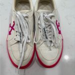 Off-White Sneakers Photo 2