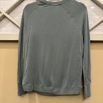 Athleta  Serenity‎ Women's Long Sleeve Sweatshirt Small/Petite Photo 3
