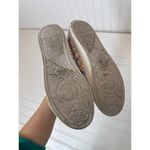 Guess G by Womens Backer Faux Leather Flat Fashion Sneakers Multicolor Size 9 Photo 2