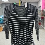 Gap  Black and White Fitted Long Sleeve Tee Photo 0