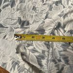 Athleta  Women's Trekkie North Short with Pockets Green White Floral Lace Size 22 Photo 7