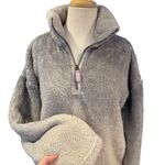 Southern Tide Simply Southern Sherpa Fleece Quarter Zip Pullover Ombre Gray Beige Large Photo 3
